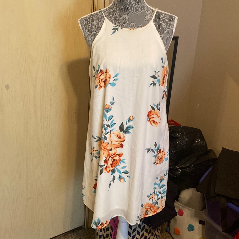 Beautiful summer dress!